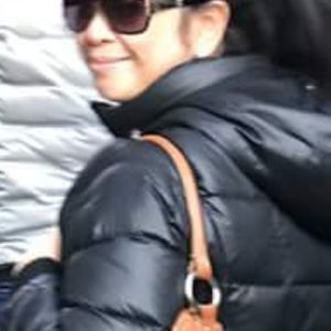 Meet your Posher, Alona